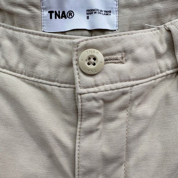 Aritzia TNA Slouchy Supply Cargo Pants with Pleated Pockets Khaki Cotton size 8 - Picture 4 of 13
